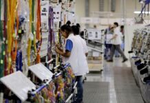 Segunda fase de depreciação acelerada terá R$ 3 bi para indústrias Segunda fase de depreciação acelerada terá R$ 3 bi para indústrias