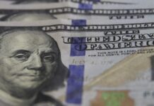China eleva tarifas contra EUA a 84% e intensifica guerra comercial China eleva tarifas contra EUA a 84% e intensifica guerra comercial