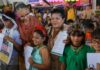 Crianças indígenas entregam manifesto pelo meio ambiente a ministras Crianças indígenas entregam manifesto pelo meio ambiente a ministras