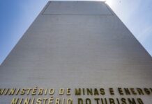 Ministério do Turismo cancela cadastro da empresa Hurb Ministério do Turismo cancela cadastro da empresa Hurb