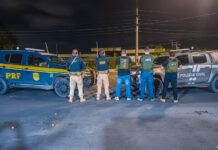 No Amazonas, PRF e Polícia Civil prendem foragido do DF que tentava deixar o país — Polícia Rodoviária Federal a9577b1a-c63d-4144-9cf8-080286c25a42.jpg
