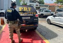 Operação Integrada entre PRF e DRE/DHPP – PCRR prende foragido da Justiça em Mucajaí Operação Integrada entre PRF e DRE/DHPP - PCRR prende foragido da Justiça em Mucajaí