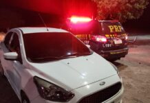 PRF e PM recuperam quatro carros em Pernambuco — Polícia Rodoviária Federal PRF e PM recuperam quatro carros em Pernambuco