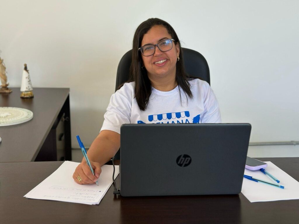 Titular da Secult, vice-prefeita Ana Paula Matos se reúne com Titular da Secult, vice-prefeita Ana Paula Matos se reúne com representantes do Plano Nacional das Artes – Secretaria de Comunicação