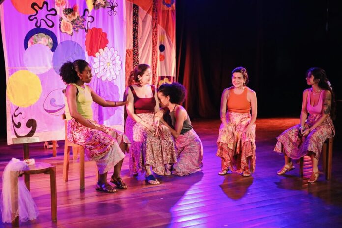 Espetáculo “Reflorescer Mulher” terá novas apresentações gratuitas no Teatro Gregório de Mattos – Secretaria de Comunicação