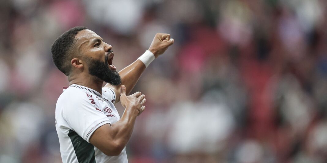 Fluminense goleia para avançar para oitavas da Copa do Brasil Fluminense goleia para avançar para oitavas da Copa do Brasil