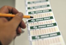 Ninguém acerta a Mega-Sena e prêmio principal acumula em R$ 31 milhões Ninguém acerta a Mega-Sena e prêmio principal acumula em R$ 31 milhões