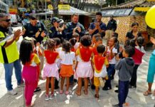 PRF realiza comando educativo em Cruz das Almas como parte da campanha Maio Amarelo — Polícia Rodoviária Federal WhatsApp Image 2025-05-09 at 15.50.51 (2).jpeg