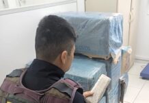 Homem tenta escapar de abordagem no Contorno da BR-101 mas é preso com 319 quilos de maconha — Polícia Rodoviária Federal 1.jpg