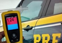 PRF autua 124 motoristas por embriaguez ao volante durante Operação Corpus Christi 25 em MG — Polícia Rodoviária Federal Foto Etilômetro.jpeg