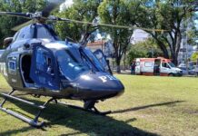 PRF e SAMU transportam paciente de Machados para Recife — Polícia Rodoviária Federal PRF e SAMU transportam paciente de Machados para Recife