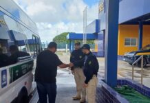 PRF realiza ação ao Dia Mundial do Orgulho Autista em São Miguel dos Campos/AL — Polícia Rodoviária Federal WhatsApp Image 2025-06-18 at 15.18.26.jpeg