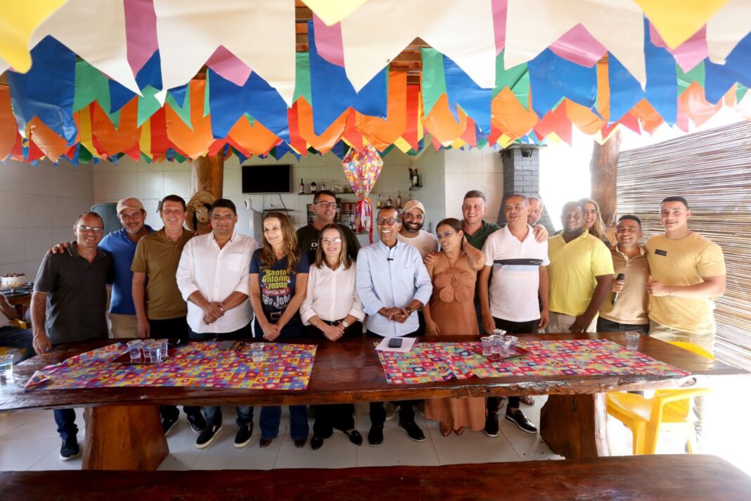 Prefeitura de Santo Antônio de Jesus realizou evento de lançamento da grade de atrações do São Pedro do Benfica – Prefeitura de Santo Antônio de Jesus - BA