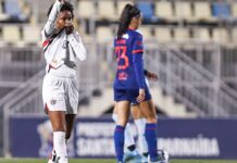 São Paulo goleia Bragantino e chega às quartas do Brasileiro Feminino São Paulo goleia Bragantino e chega às quartas do Brasileiro Feminino