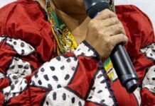 Filme mostra reencontro de pai e filhas indígenas 40 anos depois Filme mostra reencontro de pai e filhas indígenas 40 anos depois