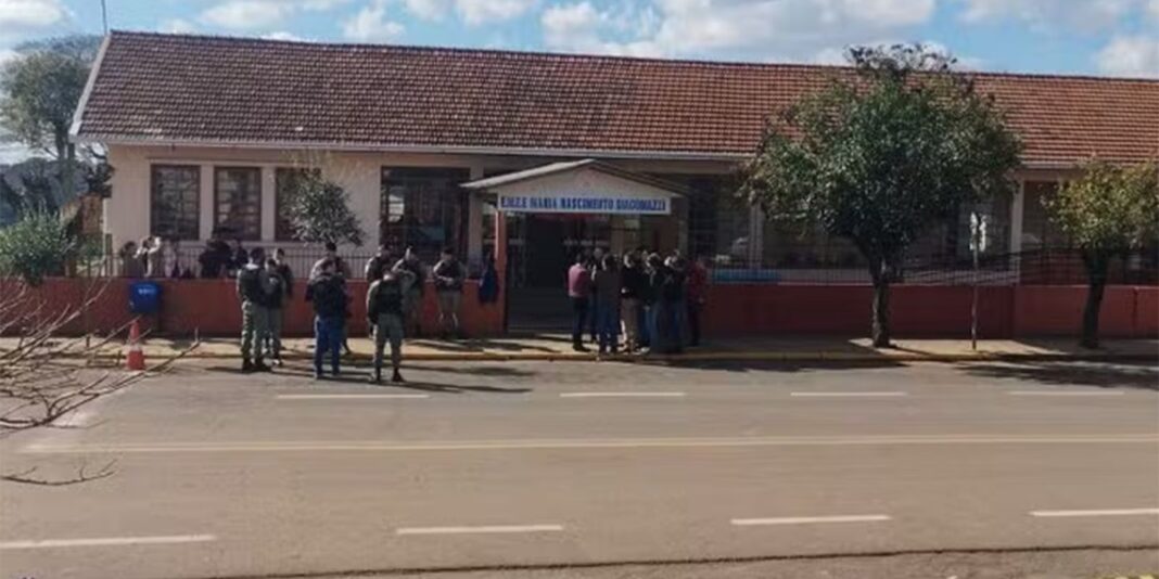 MEC e governo estadual anunciam apoio a escola que sofreu MEC e governo estadual anunciam apoio a escola que sofreu ataque no RS
