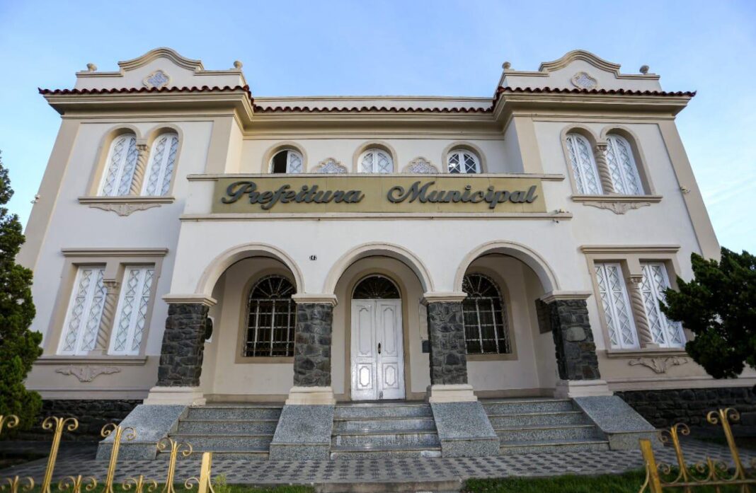 Prefeitura realiza assinatura da ordem de serviço para requalificação do Prefeitura realiza assinatura da ordem de serviço para requalificação do Centro Cultural – Prefeitura de Santo Antônio de Jesus - BA