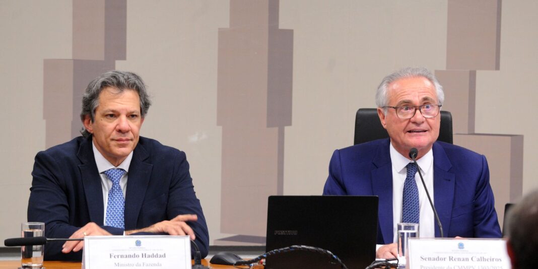Mudanças no IR são necessárias para cumprir arcabouço, diz Haddad Mudanças no IR são necessárias para cumprir arcabouço, diz Haddad