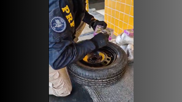 PRF apreende seis quilos de cocaína em Sergipe — Polícia Coc2.png