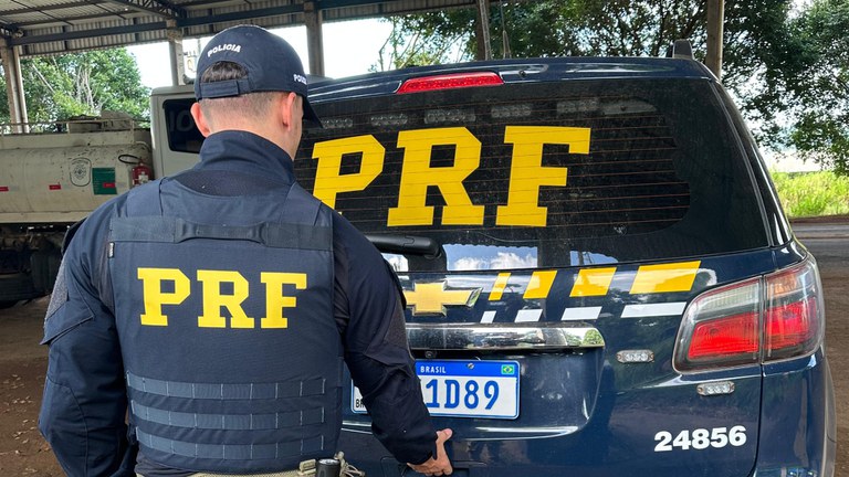 PRF em Rondônia prende 2 homens em flagrante por furto fcd187d3-58d4-4393-82b2-8ccf77d949e9.jpg