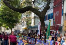 PRF recebe homenagem durante evento em colégio no RJ — Polícia Rodoviária Federal IMG-20250905-WA0250.jpg