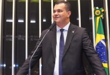 DAL, deputado federal, natural de Amargosa, alvo da Operação Overclean, deflagrada pela Polícia Federal, teve celular apreendido
