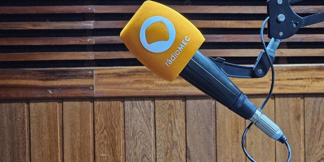 Conversa com o Autor da Rádio MEC recebe poetas neste domingo