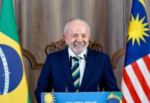 Lula participa de Cúpula da Ásia do Leste Lula participa de Cúpula da Ásia do Leste