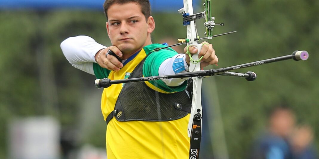 Marcus D´Almeida conquista prata no Finals de tiro com arco Marcus D´Almeida conquista prata no Finals de tiro com arco