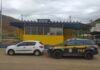 PRF recupera veículo roubado e apreende 3 adolescentes na BR-262, em Rio Casca (MG) — Polícia Rodoviária Federal Sandero recuperado Rio Casca.jpg