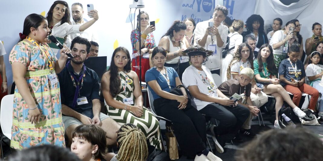 COP30: crianças participam de negociações em dia dedicado à infância COP30: crianças participam de negociações em dia dedicado à infância