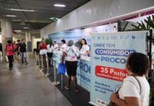 Com fim de ano se aproximando, Procon-BA intensifica atendimento na Estação de Metrô da Lapa | SECOM Com fim de ano se aproximando, Procon-BA intensifica atendimento na Estação de Metrô da Lapa | SECOM