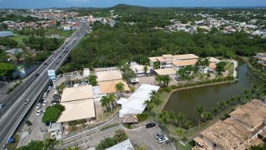 Em Lauro de Freitas, Bahia inaugura primeiro hospital de transição Em Lauro de Freitas, Bahia inaugura primeiro hospital de transição do SUS e anuncia pacote superior a R$ 2,5 bilhões para ampliar combate ao câncer | SECOM