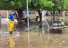 Em ações emergenciais de combate aos efeitos da chuva, Governo do Estado contém alagamentos, doa copos de água e monitora situação de rodovias | SECOM Em ações emergenciais de combate aos efeitos da chuva, Governo do Estado contém alagamentos, doa copos de água e monitora situação de rodovias | SECOM