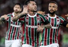 Em um clássico movimento, Fluminense derrota Flamengo no Maracanã Em um clássico movimento, Fluminense derrota Flamengo no Maracanã