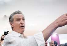 Governador democrata da Califórnia critica ausência dos EUA na COP30 Governador democrata da Califórnia critica ausência dos EUA na COP30