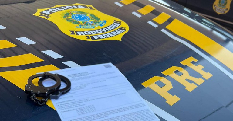 PRF e PCCE capturam fugitivo da Justiça, líder de facção Prisão_2.jpeg