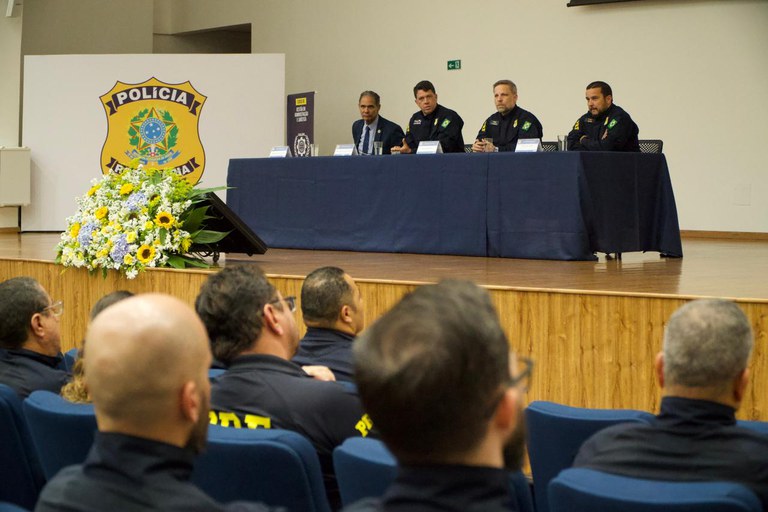 PRF forma primeira turma de gestores em administração e logística adm 2.jpg