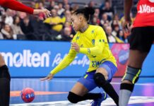 Brasil avança para quartas no Mundial de handebol feminino Brasil avança para quartas no Mundial de handebol feminino