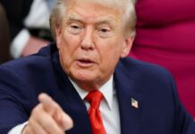 Trump diz que Estados Unidos “estão prontos para ajudar o Irã” Trump diz que Estados Unidos “estão prontos para ajudar o Irã”