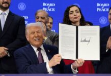 Trump lança em Davos Conselho de Paz criado por ele Trump lança em Davos Conselho de Paz criado por ele
