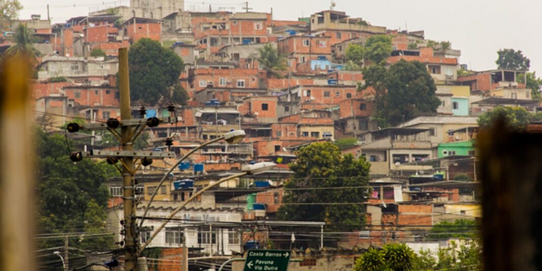 Mais da metade dos negócios em favelas foi aberta a Mais da metade dos negócios em favelas foi aberta a partir da pandemia