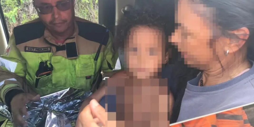 Menina de 4 anos que desapareceu em região de mata Menina de 4 anos que desapareceu em região de mata é encontrada em MG