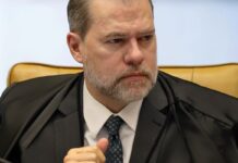 PF pede a Fachin suspeição de Toffoli no inquérito do Banco Master PF pede a Fachin suspeição de Toffoli no inquérito do Banco Master