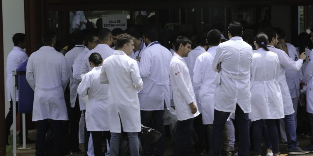 Concurso para área médica de hospitais universitários será no domingo Concurso para área médica de hospitais universitários será no domingo