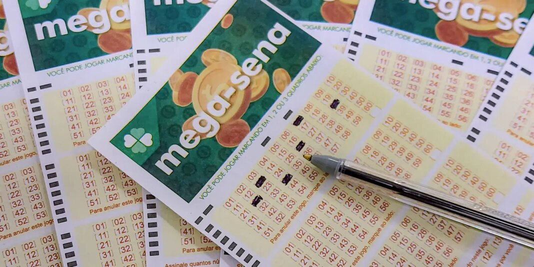 Mega-Sena sorteia nesta quinta-feira prêmio estimado em R$ 3,5 milhões Mega-Sena sorteia nesta quinta-feira prêmio estimado em R$ 3,5 milhões