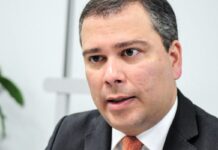 Por unanimidade, STF mantém prisão de ex-presidente do BRB Por unanimidade, STF mantém prisão de ex-presidente do BRB