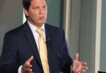 STF não consegue notificar Mário Frias sobre filme de Bolsonaro STF não consegue notificar Mário Frias sobre filme de Bolsonaro