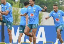 Brasil faz penúltimo treino e viaja para o Texas onde enfrenta Japão Brasil faz penúltimo treino e viaja para o Texas onde enfrenta Japão