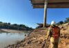 Ponte de R$ 36 milhões desaba e deixa quatro feridos no Acre Ponte de R$ 36 milhões desaba e deixa quatro feridos no Acre